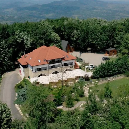 Cetatuia Szálloda Măgura