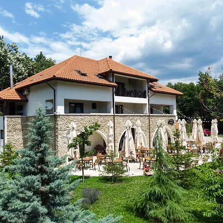 Cetatuia Szálloda Măgura