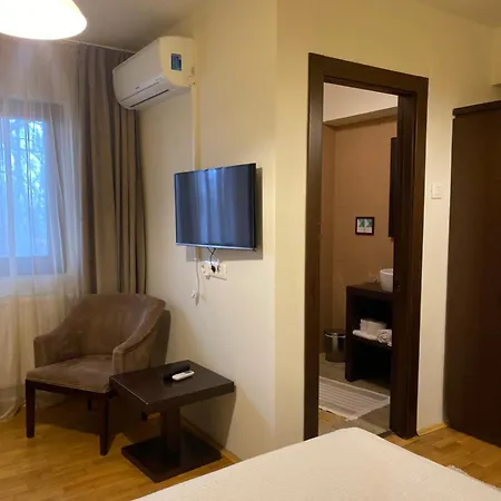 Cetatuia 4* Măgura